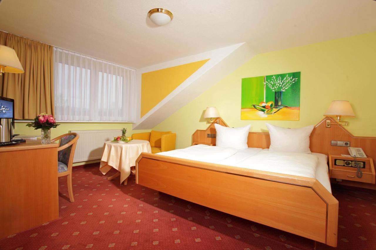 Eden Hotel Бад-Кроцінген Екстер'єр фото